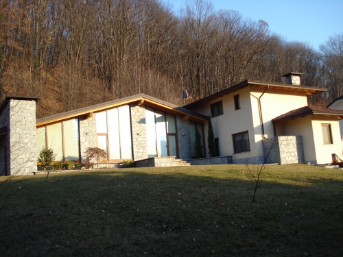Borgosesia - villa indipendente
