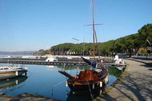Porto sul lago di Bolsena