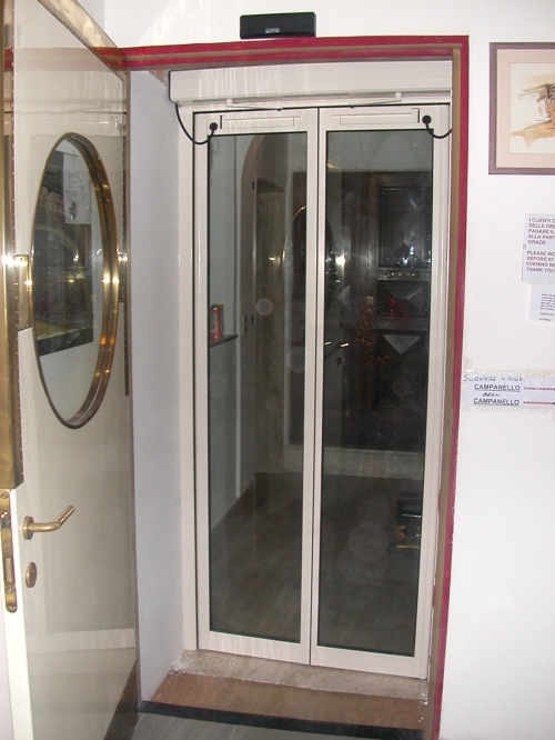 porta a diue ante a battente
