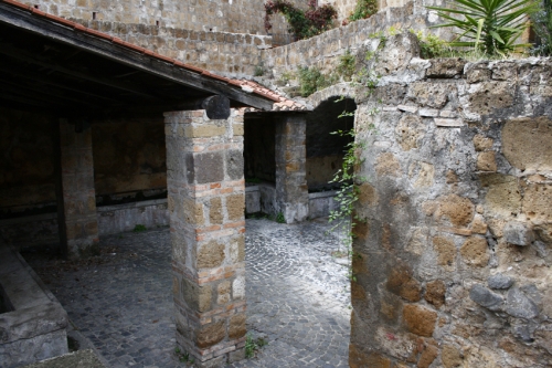 tuscania vecchio lavatoio