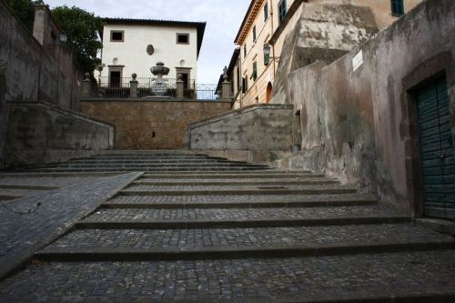 tuscania particolare di via degli archi