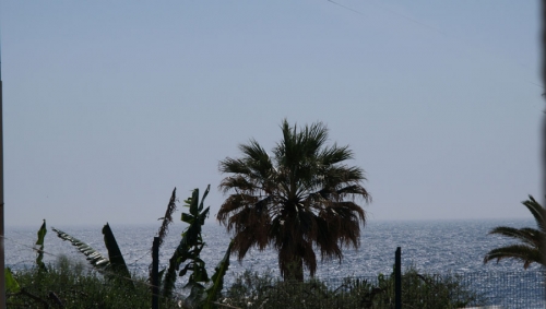 vista mare dalla camera da letto