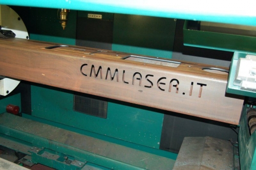 "taglio laser tubi"
