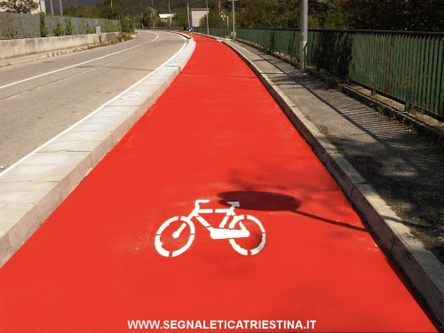 Segnaletica Stradale Triestina - Muggia: pista ciclabile