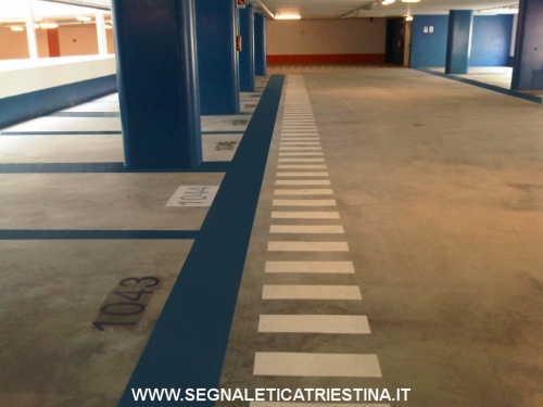 Segnaletica Stradale Triestina - Trieste: parcheggio numerato