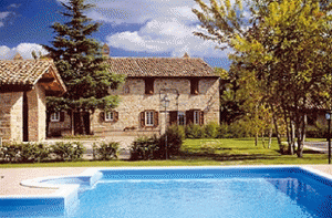 Agriturismo piscina Marche